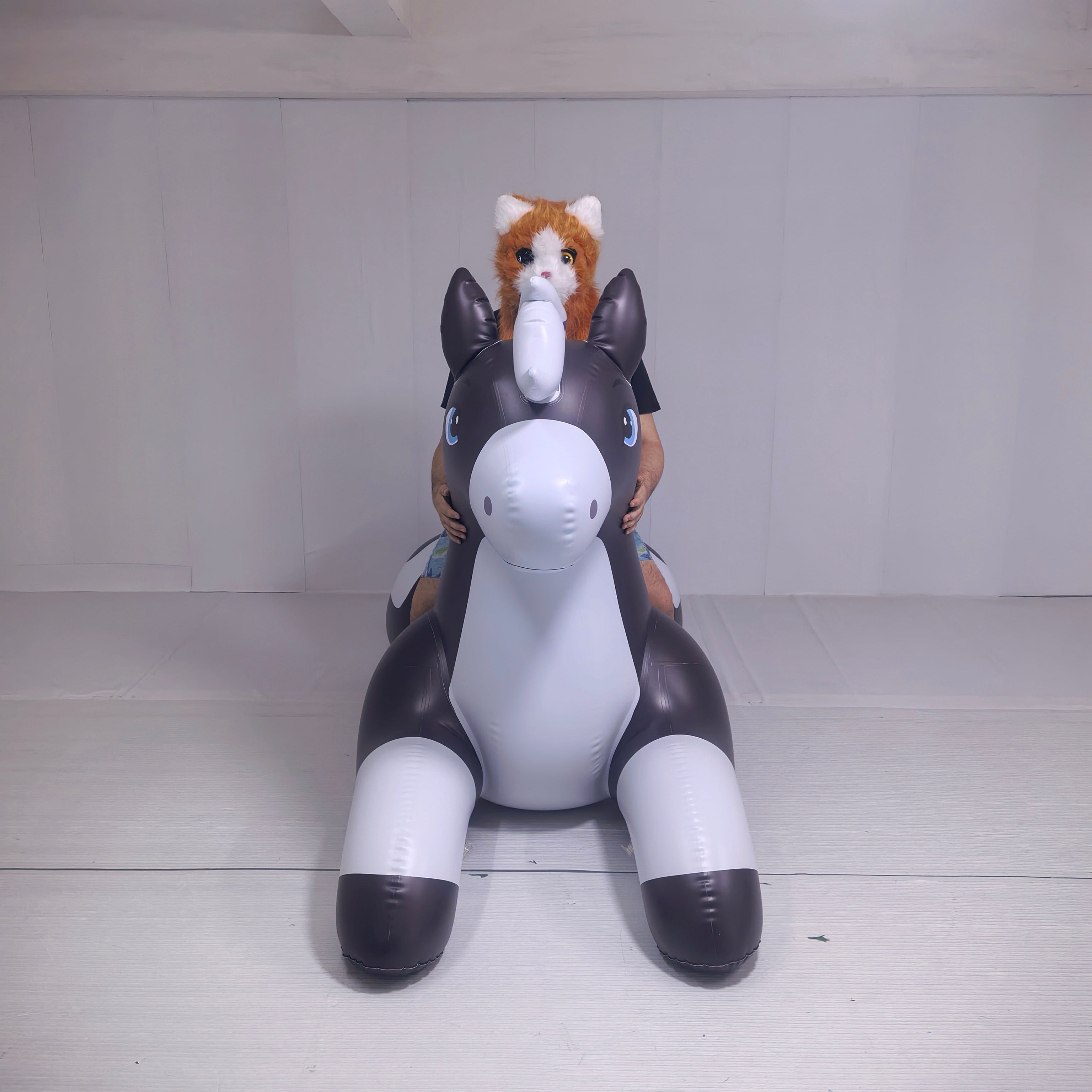 Velaris Horse - 99"/252cm Long *Premium*