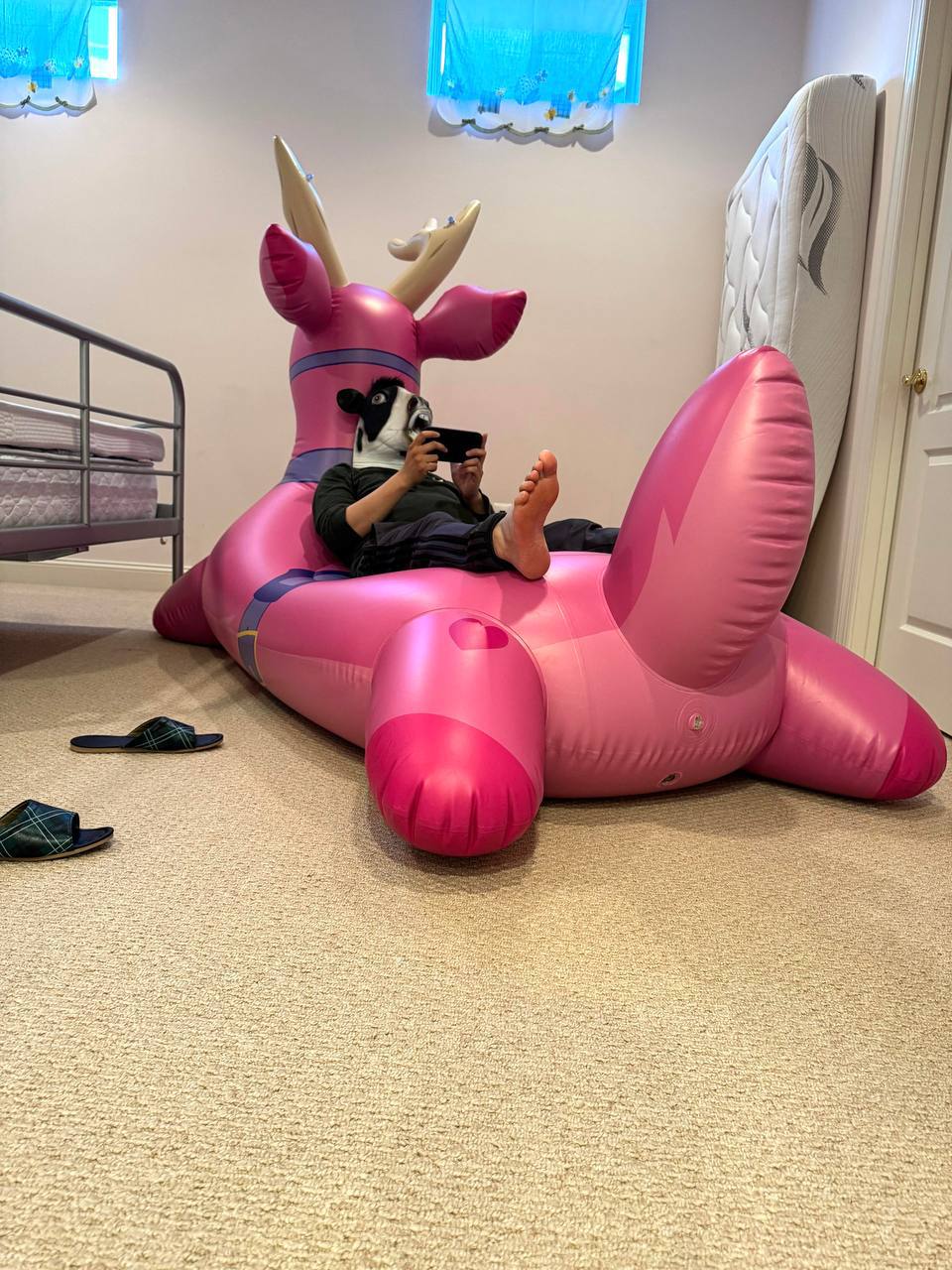 Inflatable Lounge Creature Forms: 2 Designs 96" Long