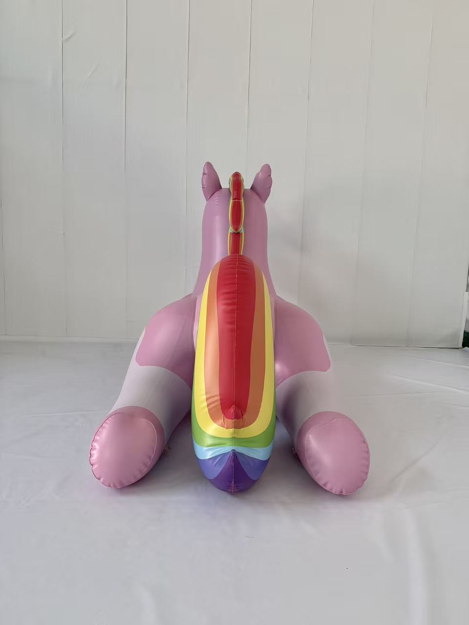 Velaris Horse - 99"/252cm Long