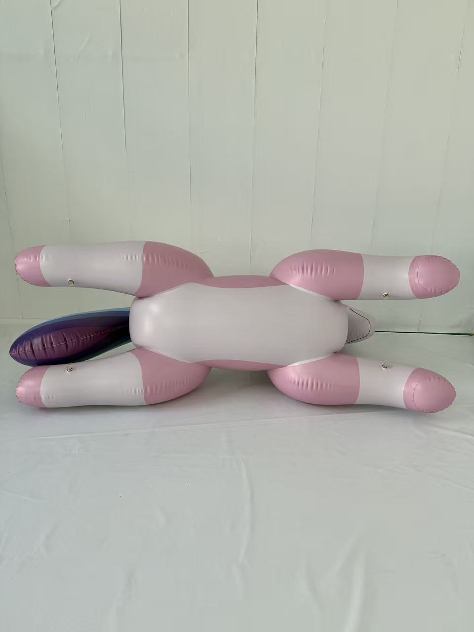 Velaris Horse - 99"/252cm Long