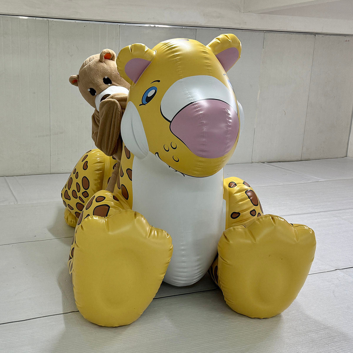 Leopard 84" Tall