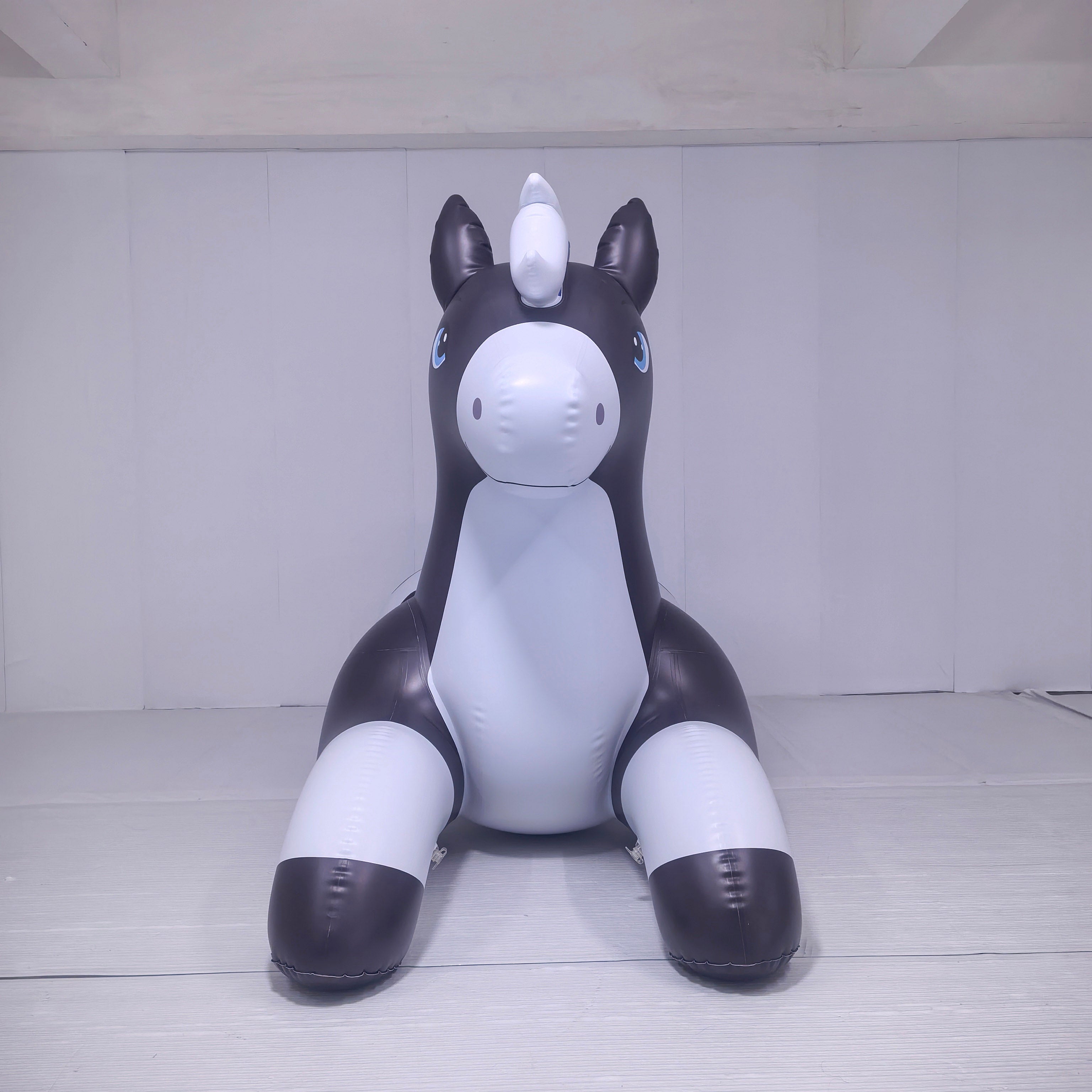 Velaris Horse - 99"/252cm Long *Premium*