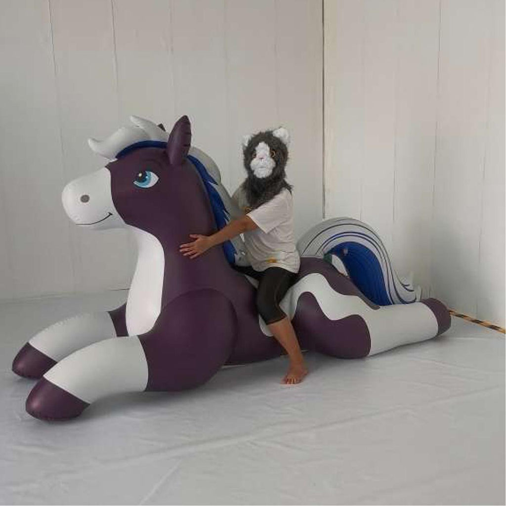 Velaris Horse - 99"/252cm Long